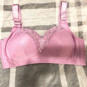 Elegant Pink Lace Bra